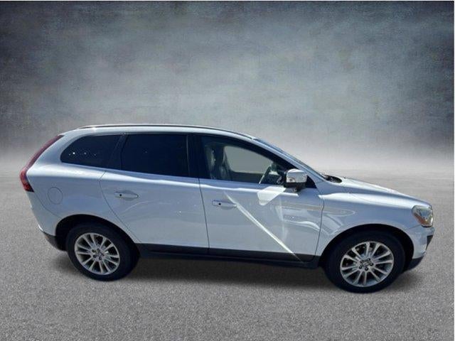 2010 Volvo XC60 AWD 4dr 3.0T w/Moonroof