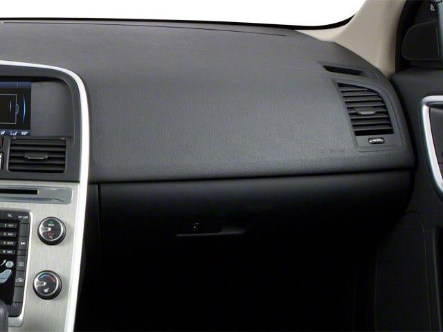 2010 Volvo XC60 AWD 4dr 3.0T w/Moonroof