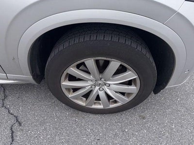 2019 Volvo XC90 T6 AWD Momentum