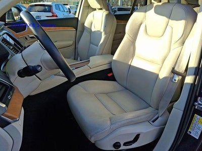 2022 Volvo XC90 Recharge Plug-In Hybrid T8 eAWD PHEV Inscription Expression 6P