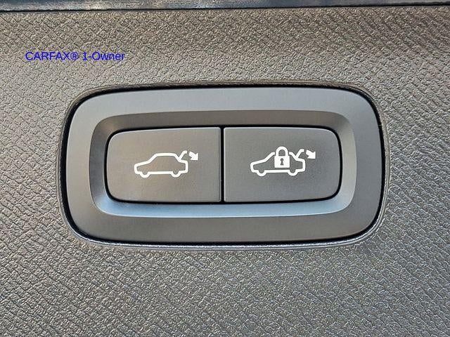 2022 Volvo XC90 Recharge Plug-In Hybrid T8 eAWD PHEV Inscription Expression 6P