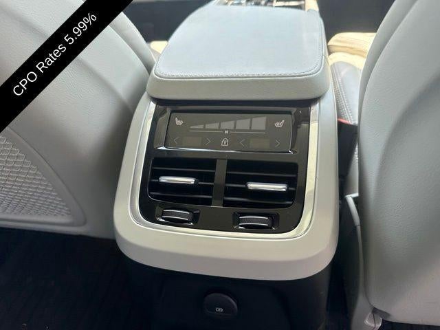 2025 Volvo XC90 Plug-In Hybrid T8 AWD Ultra 6-Seater