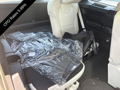 2025 Volvo XC90 Plug-In Hybrid T8 AWD Ultra 6-Seater