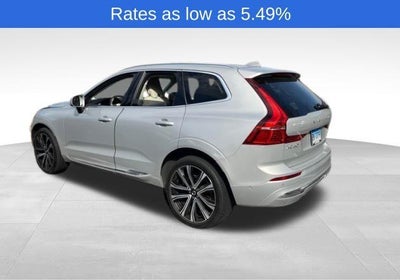 2023 Volvo XC60 B5 AWD Ultimate Bright Theme