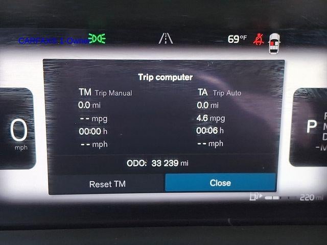 2024 Volvo XC60 B5 AWD Plus Dark Theme
