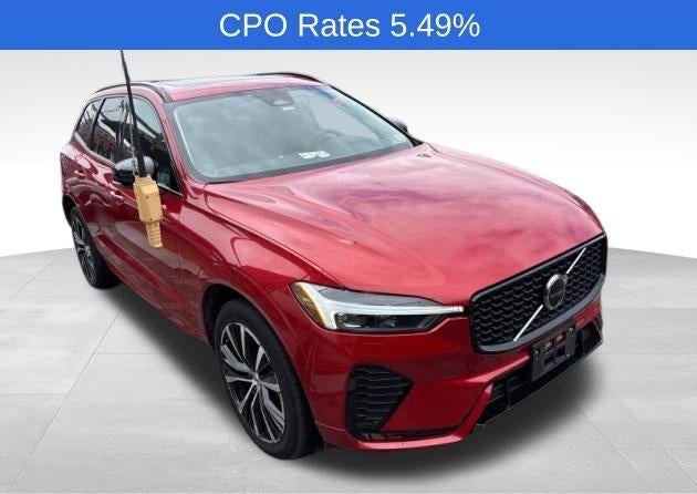 2024 Volvo XC60 B5 AWD Plus Dark Theme