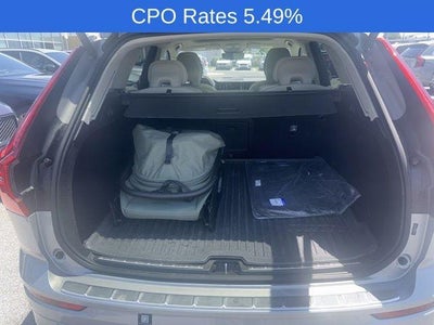 2023 Volvo XC60 B5 AWD Plus Bright Theme