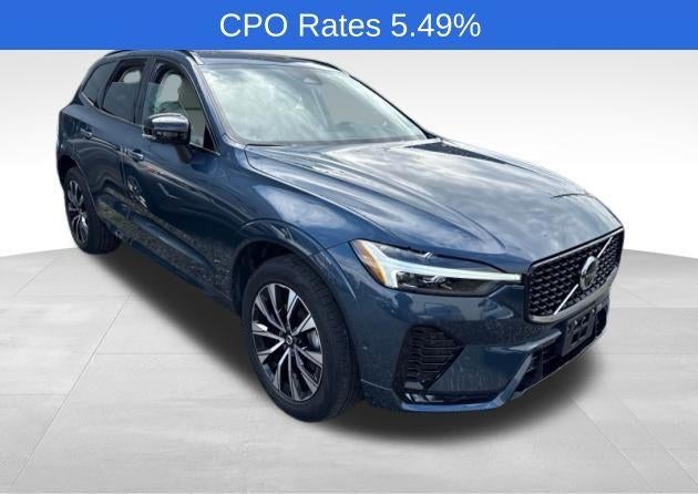 2023 Volvo XC60 B5 AWD Plus Dark Theme