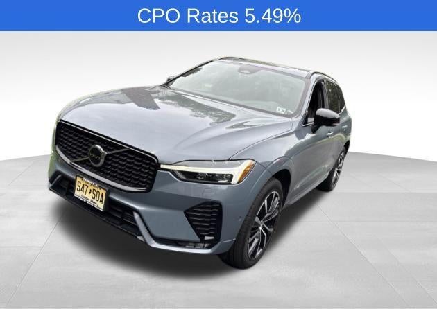 2023 Volvo XC60 B5 AWD Plus Dark Theme