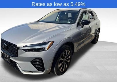 2023 Volvo XC60 B5 AWD Plus Dark Theme