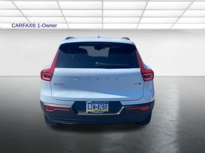 2026 Volvo XC40 B5 AWD Plus