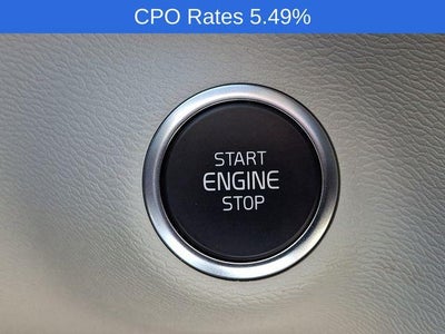 2025 Volvo XC40 B5 AWD Plus Dark Theme