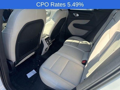 2023 Volvo XC40 B5 AWD Plus Dark Theme