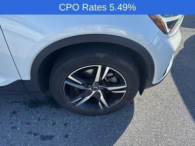 2023 Volvo XC40 B5 AWD Plus Dark Theme