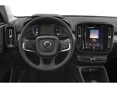 2023 Volvo XC40 B5 AWD Plus Dark Theme