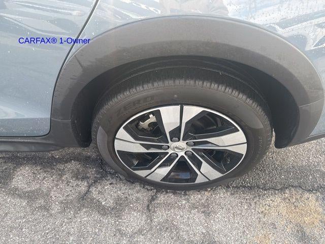2024 Volvo V60 Cross Country B5 AWD Plus