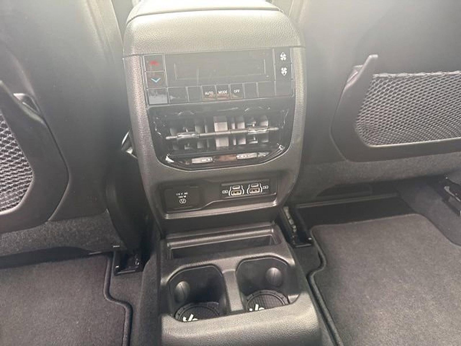 2024 Jeep Grand Cherokee L Altitude X 4x2