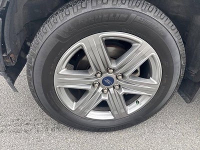 2019 Ford F-150 LARIAT 4WD SuperCrew 5.5' Box