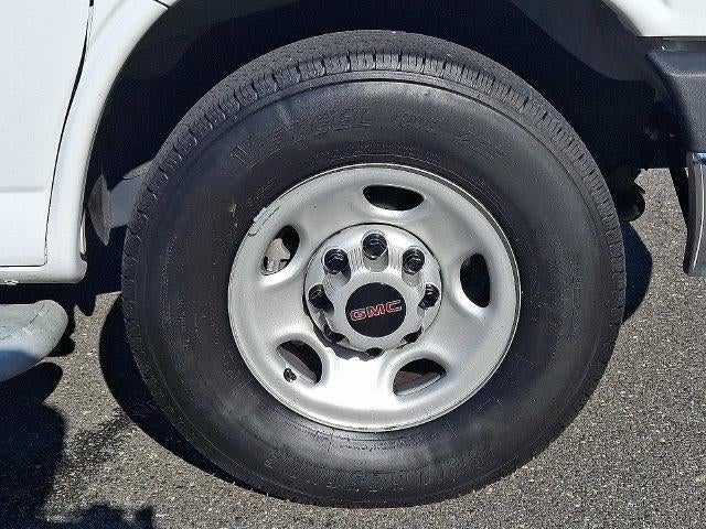 2025 GMC Savana Cargo Van 2500 Regular Wheelbase Rear-Wheel Drive