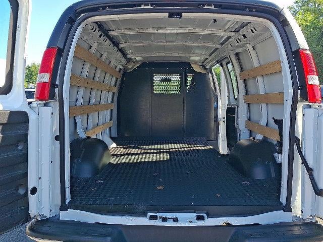 2025 GMC Savana Cargo Van 2500 Regular Wheelbase Rear-Wheel Drive