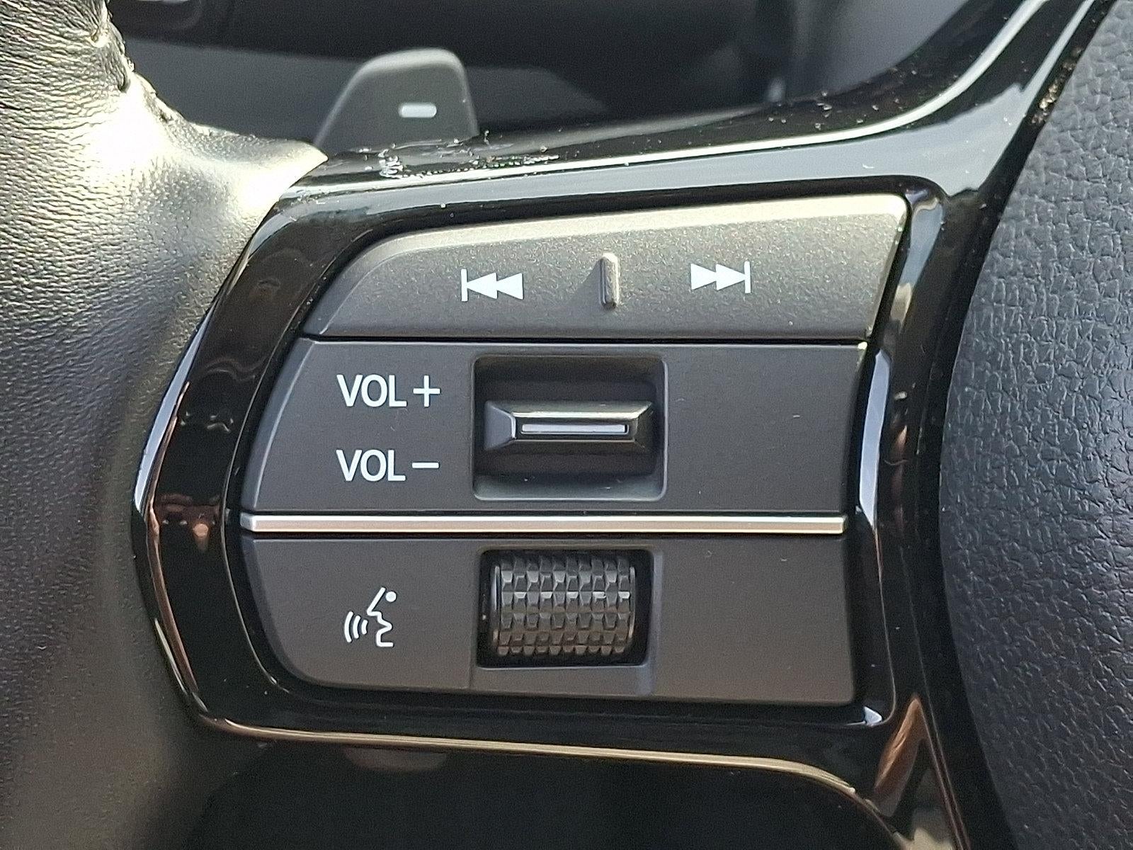 2023 Honda Accord Hybrid Touring Sedan w/o BSI