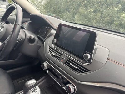 2022 Nissan Altima 2.5 SR AWD Sedan