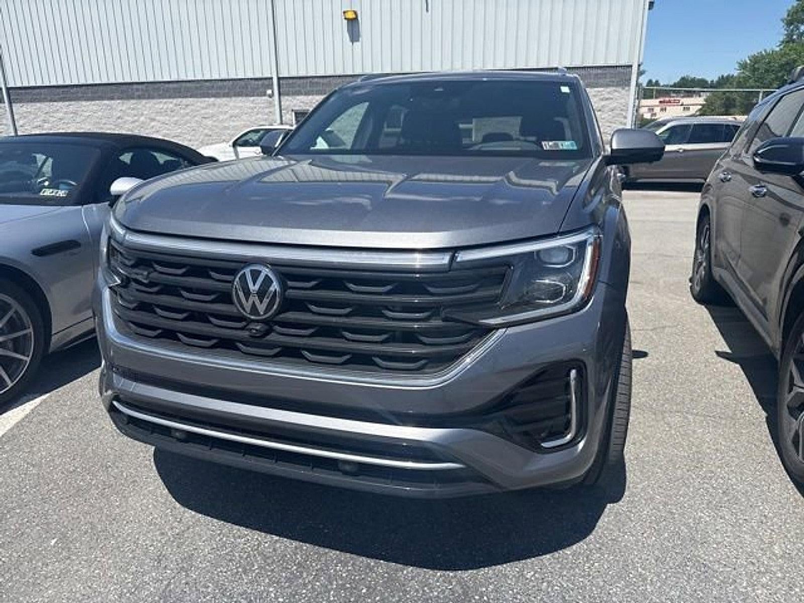 2024 Volkswagen Atlas Cross Sport 2.0T SEL Premium R-Line 4MOTION