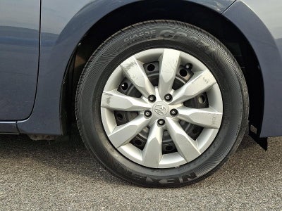 2015 Toyota Corolla 4dr Sdn CVT Auto LE (Natl)