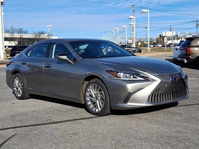 2020 Lexus ES 300h Luxury FWD