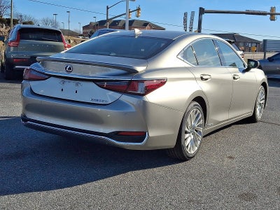 2020 Lexus ES 300h Luxury FWD