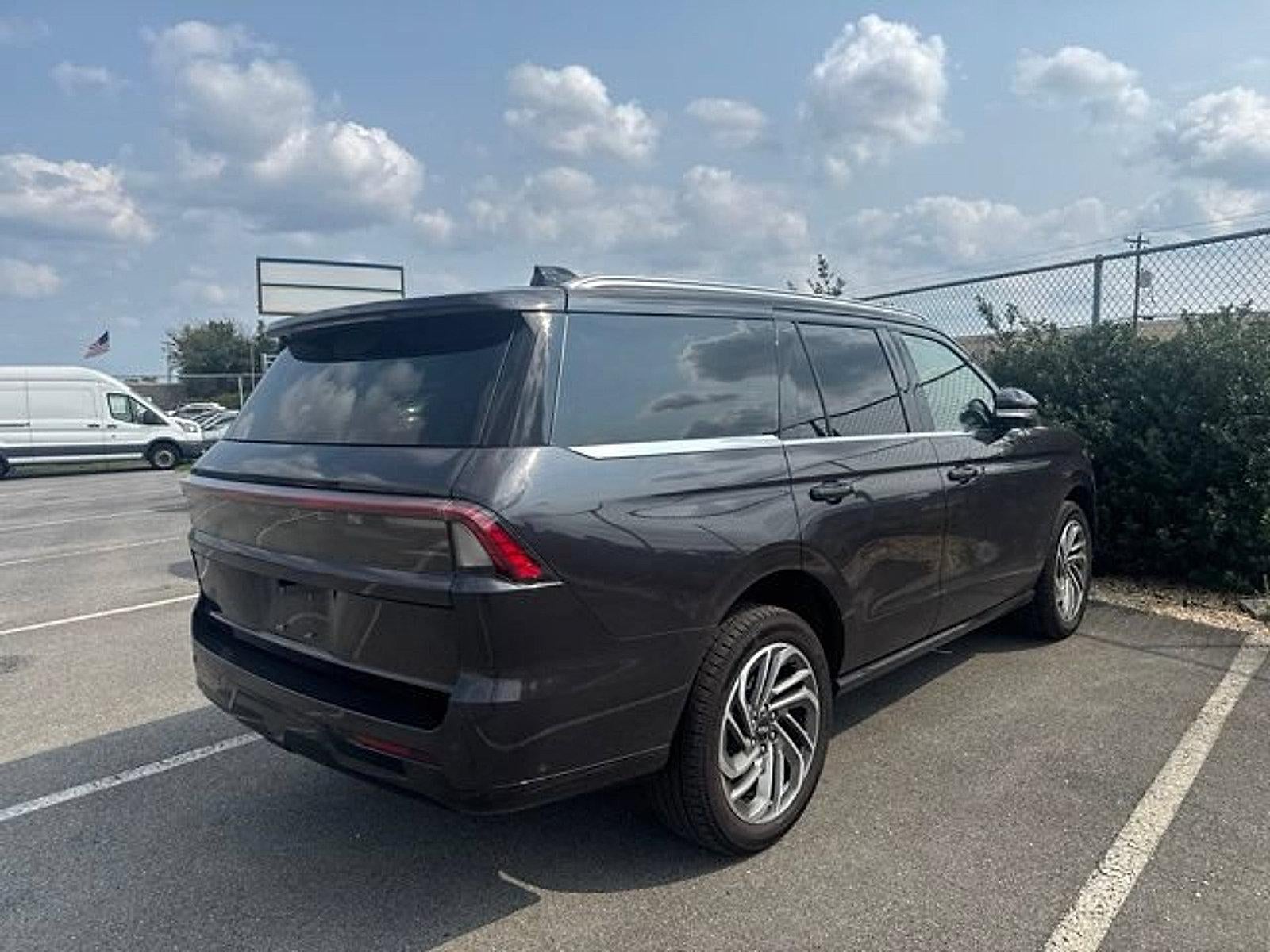 2025 Lincoln Navigator Reserve 4x4