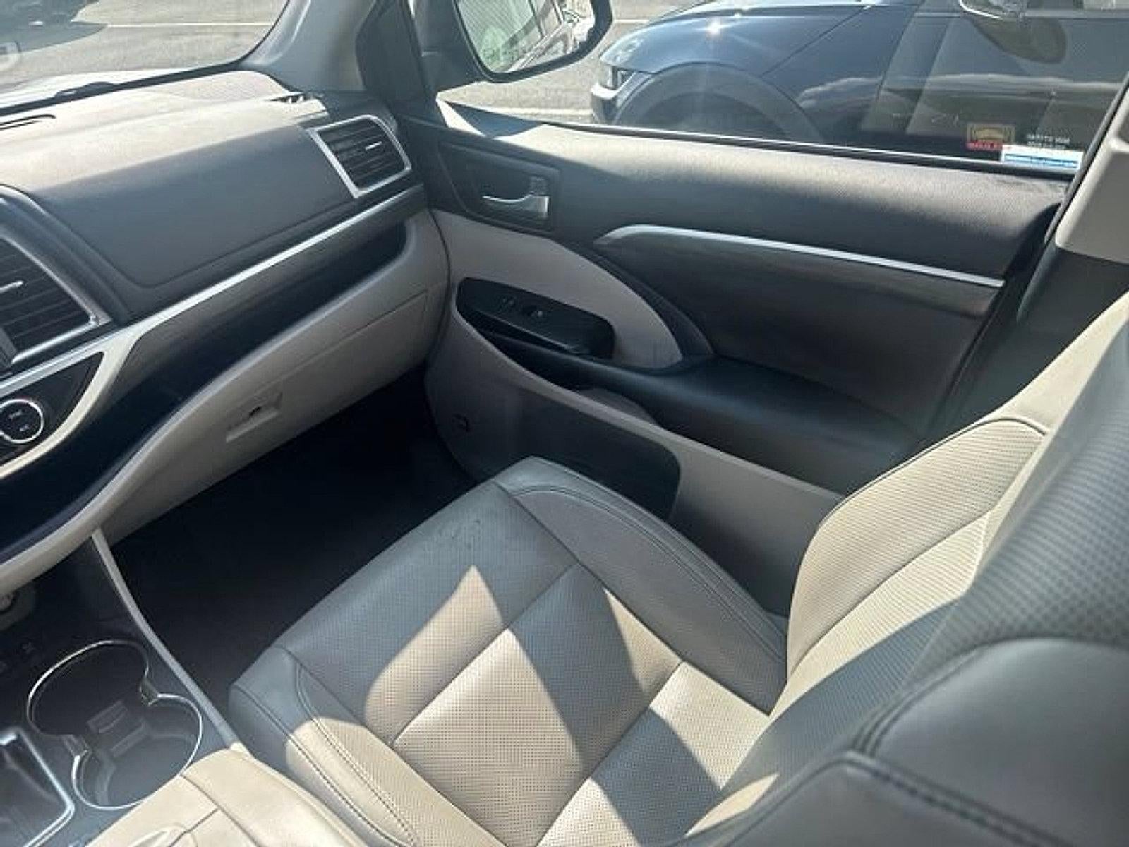 2018 Toyota Highlander Limited V6 AWD (Natl)