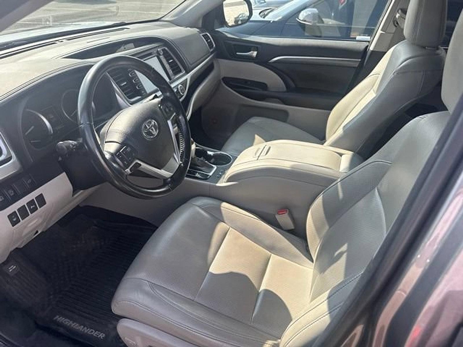 2018 Toyota Highlander Limited V6 AWD (Natl)