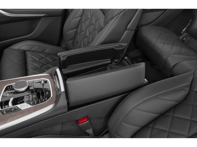 2026 BMW X7 xDrive40i Sports Activity Vehicle
