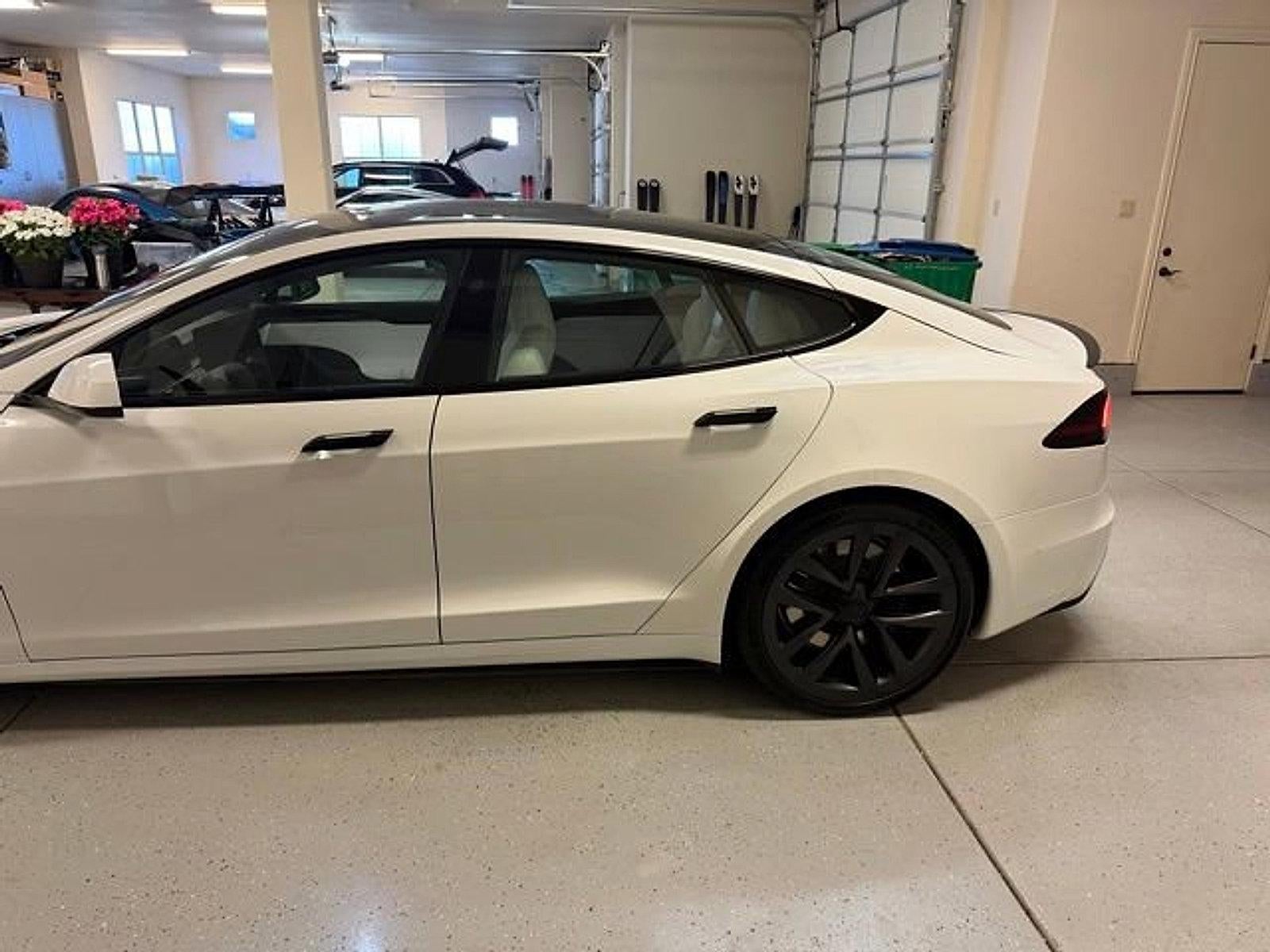 2023 Tesla Model S Plaid AWD