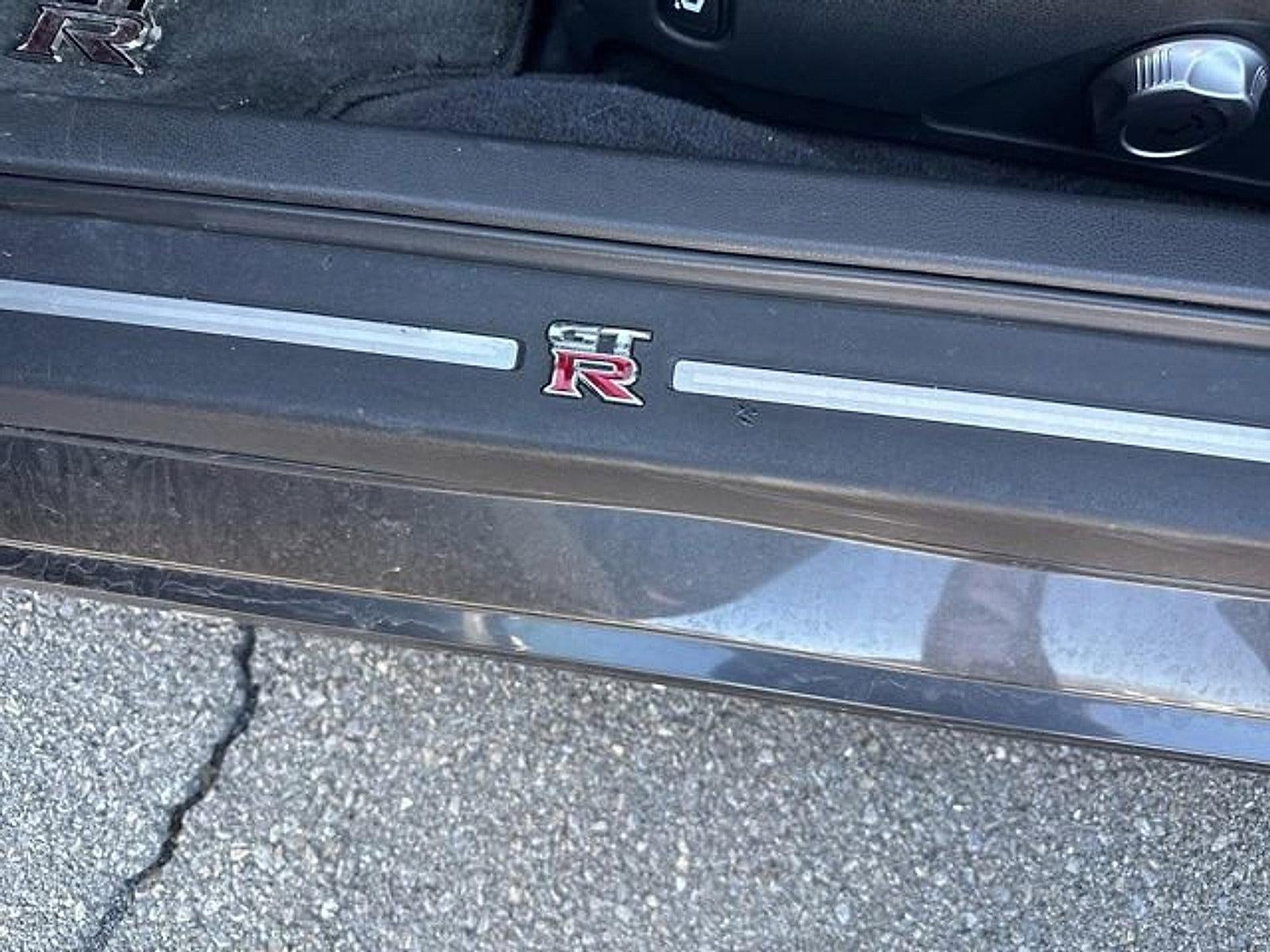 2013 Nissan GT-R 2dr Cpe Premium