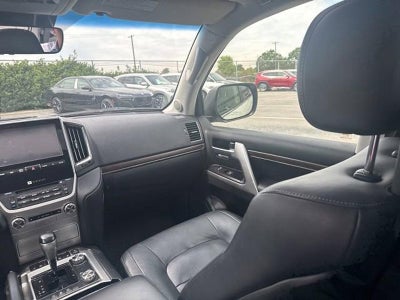 2016 Toyota Land Cruiser 4dr 4WD (GS)