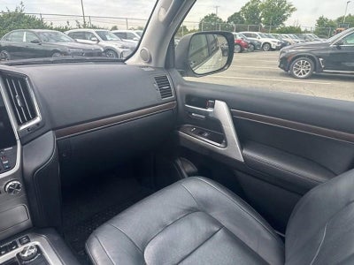 2016 Toyota Land Cruiser 4dr 4WD (GS)