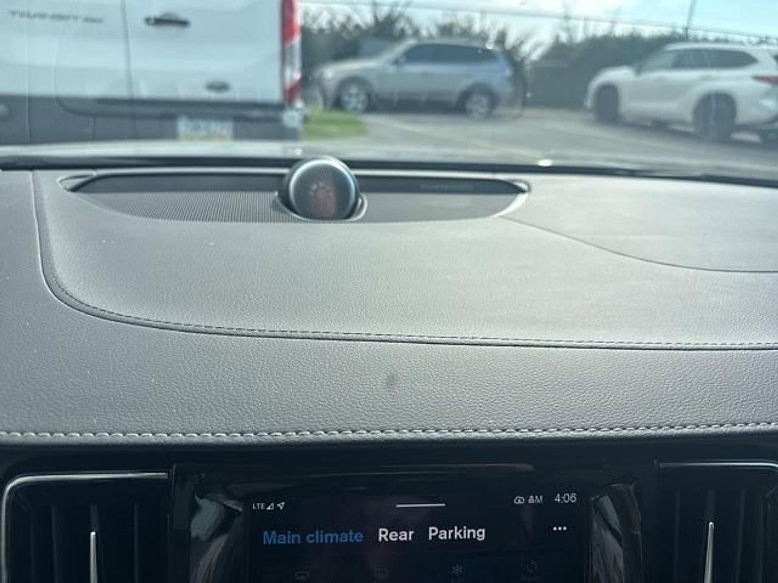 2022 Volvo S90 B6 AWD Inscription