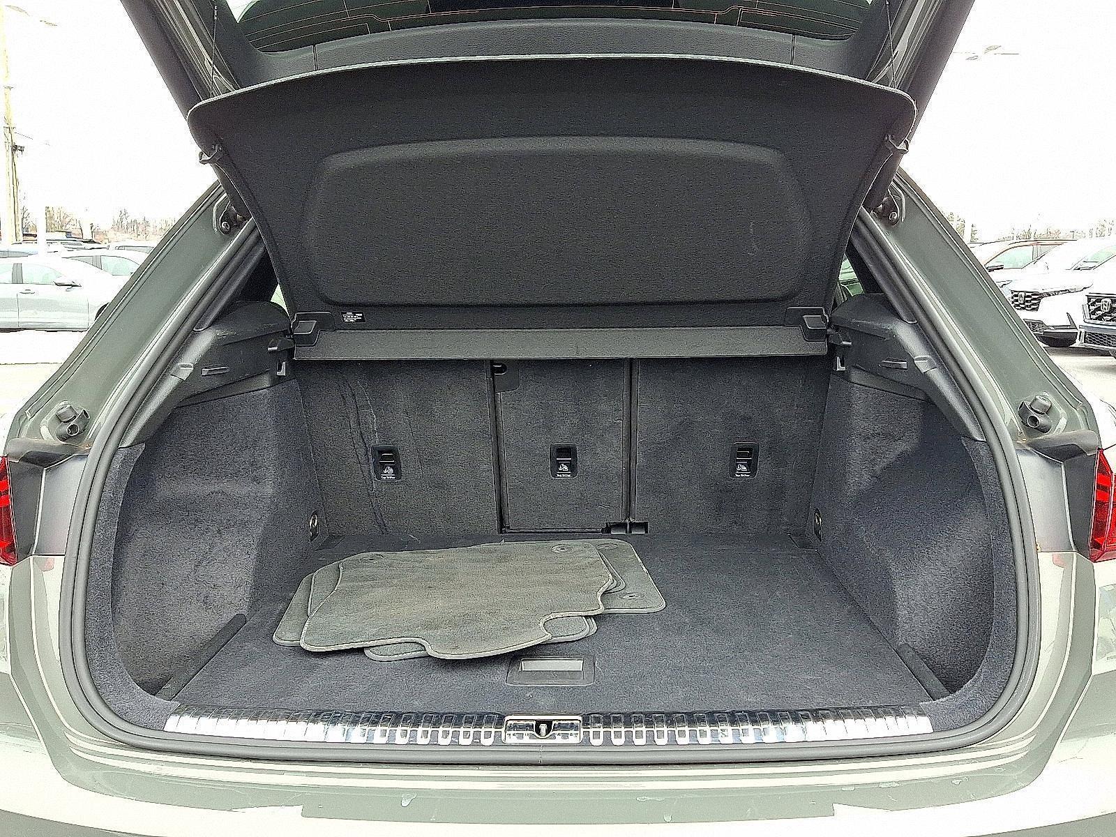 2025 Audi Q3 S line Premium 45 TFSI quattro