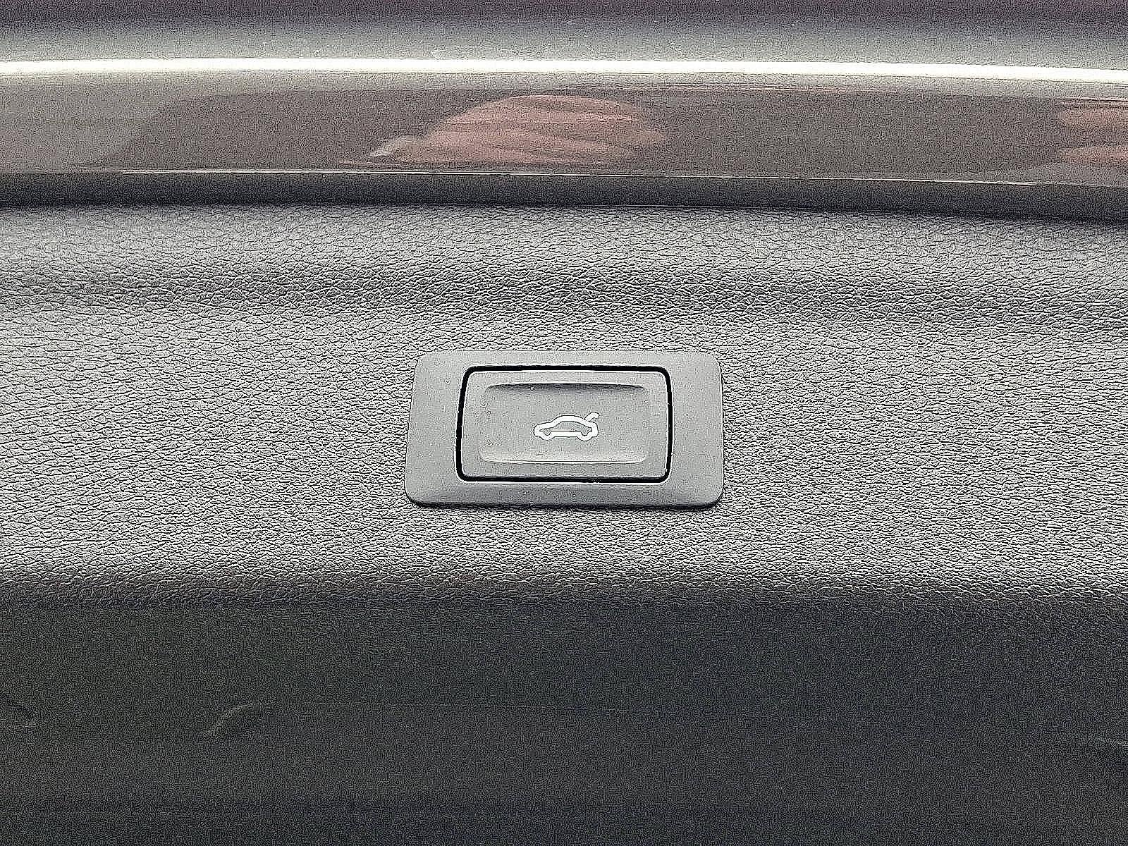 2025 Audi Q3 S line Premium 45 TFSI quattro