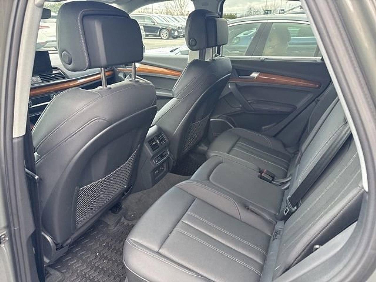 2023 Audi Q5 S line Prestige 45 TFSI quattro