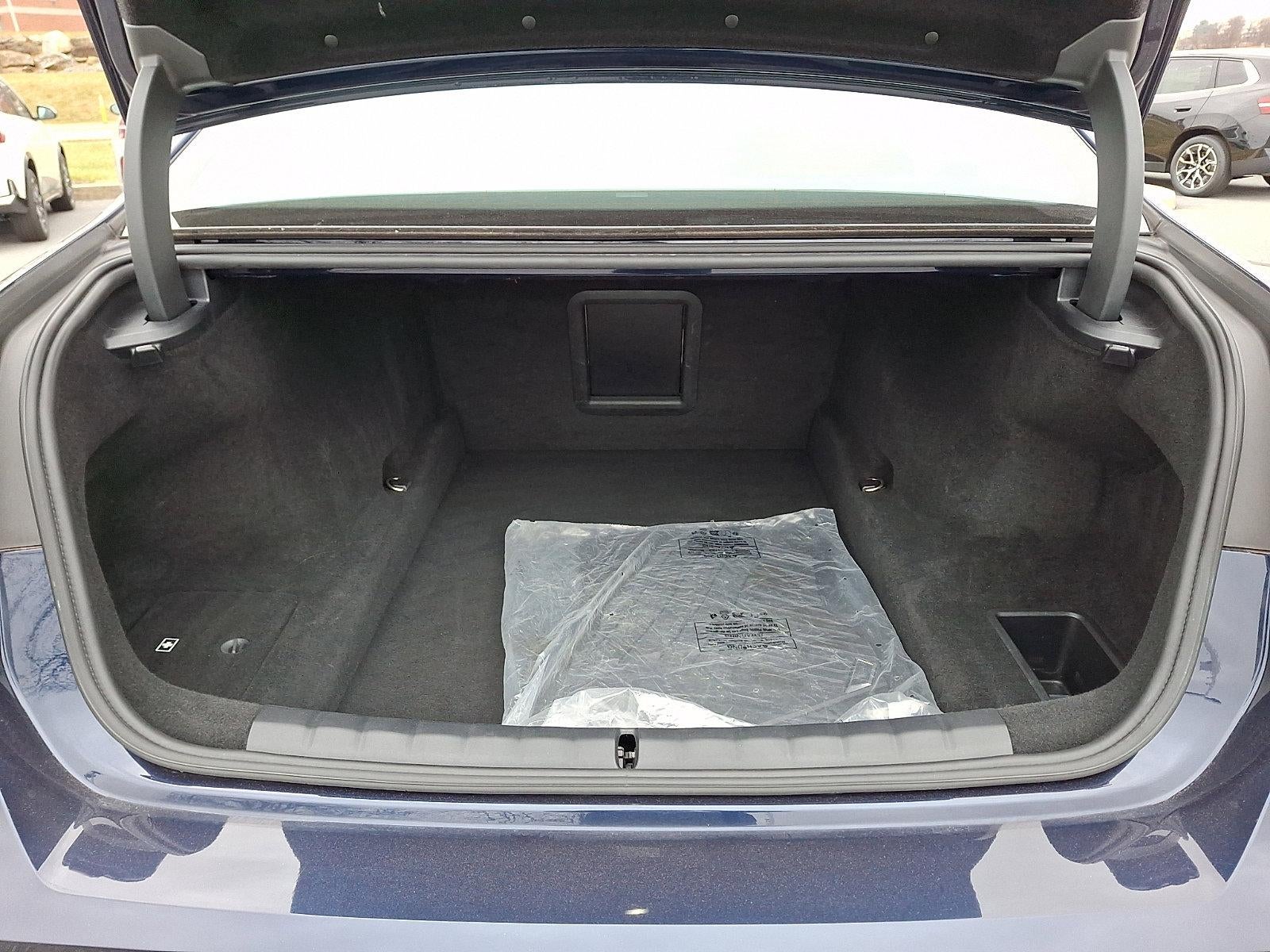 2023 BMW 760i xDrive Sedan