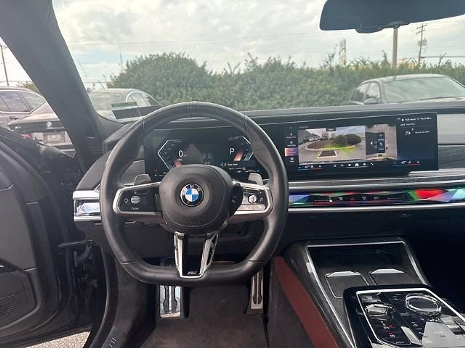 2023 BMW 760i xDrive Sedan