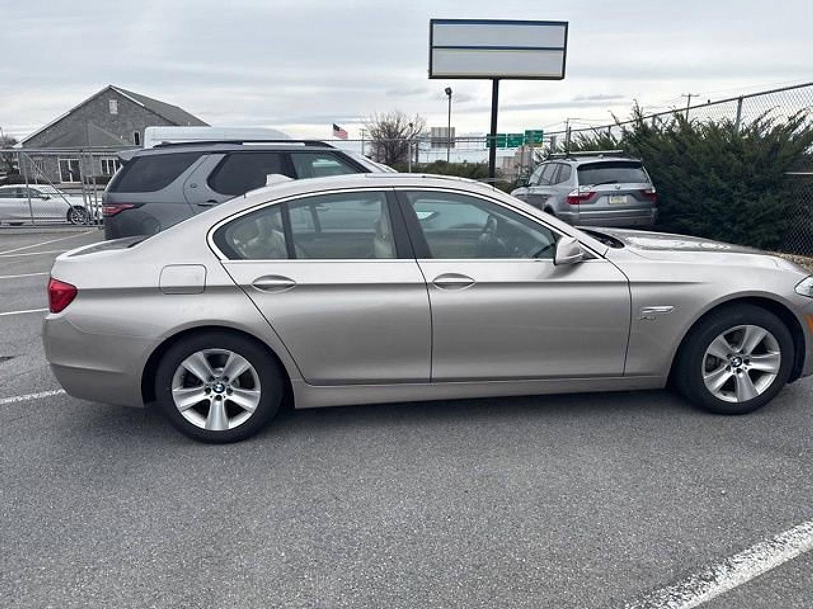 2012 BMW 528i xDrive Sedan
