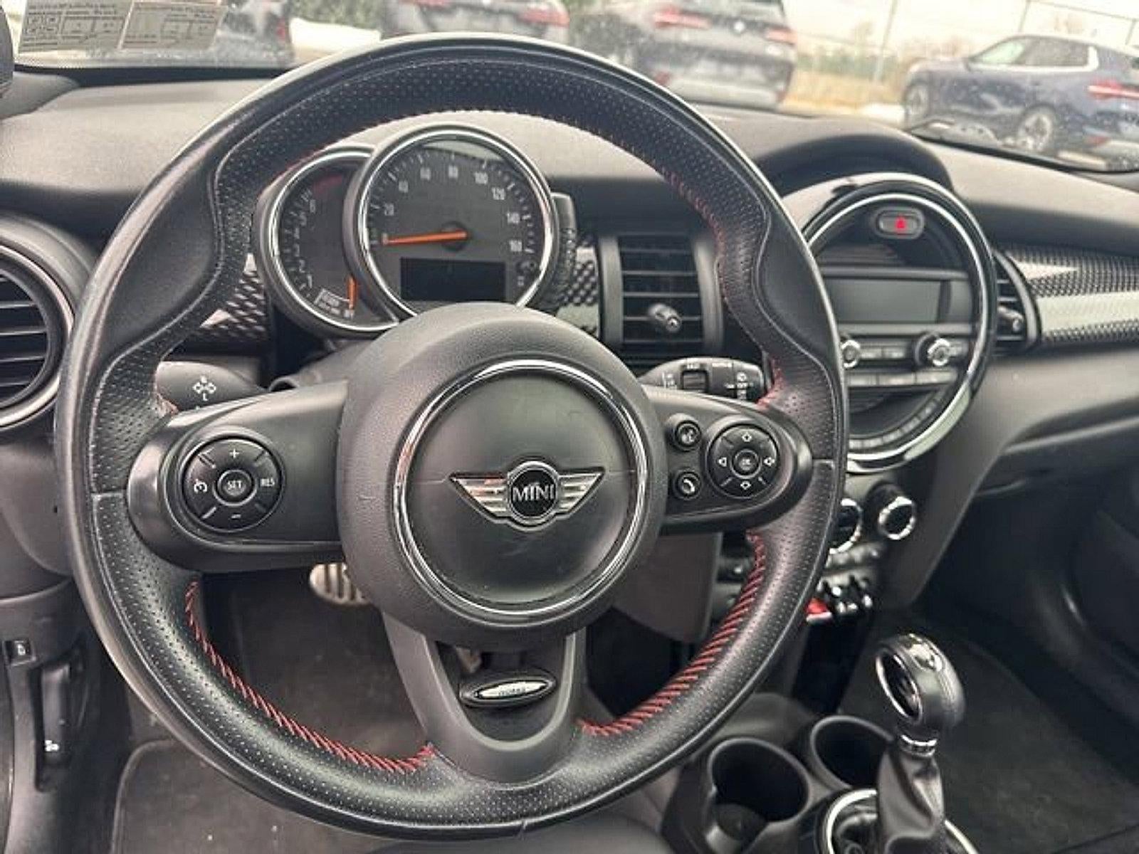 2015 MINI Cooper S Hardtop S