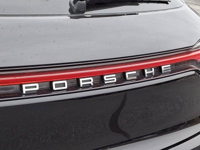 2021 Porsche Macan AWD