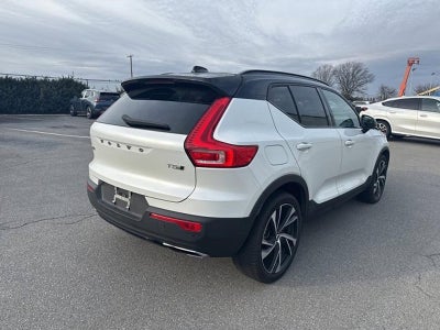 2020 Volvo XC40 T5 AWD R-Design