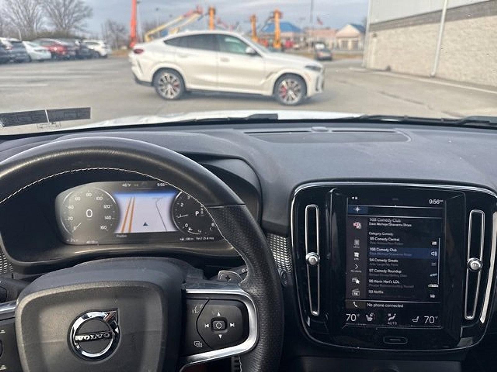 2020 Volvo XC40 T5 AWD R-Design