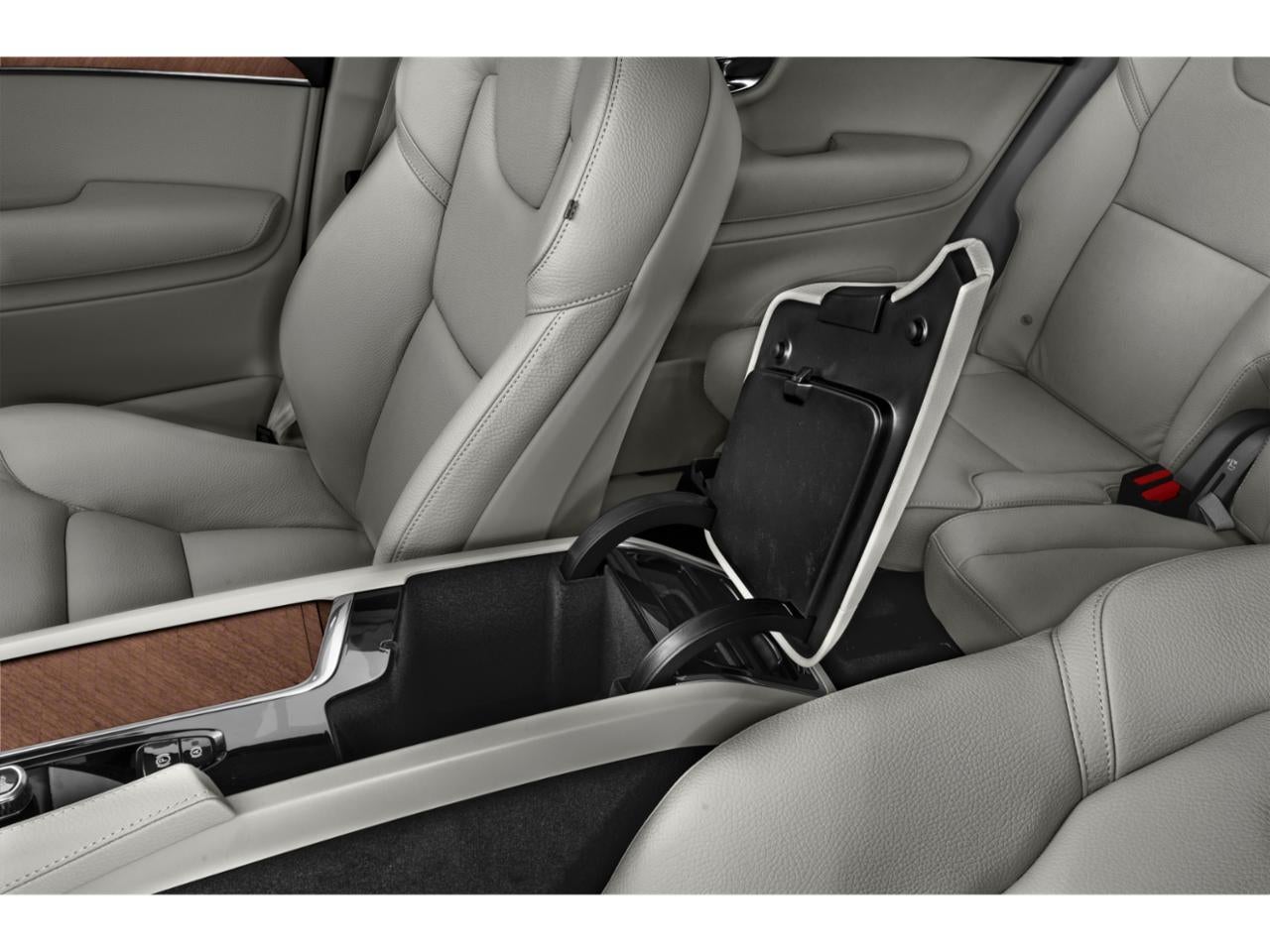 2022 Volvo XC90 T6 AWD Inscription 6P